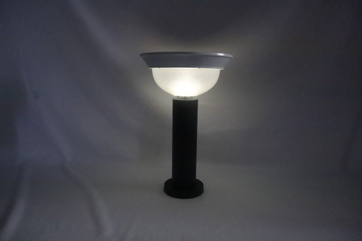 SG-10 solar garden light pictured illuminated