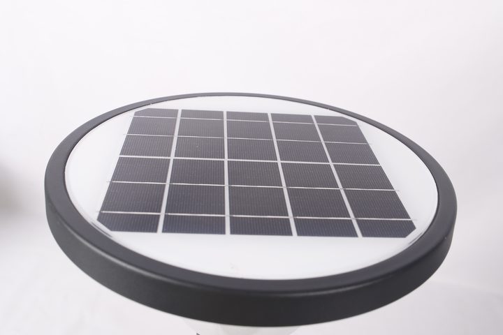SG-8 garden light solar-panel detail